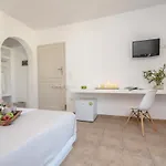 Akrolithos Stelida (Naxos)