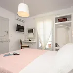 Apartament Akrolithos