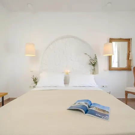 Apartament Akrolithos