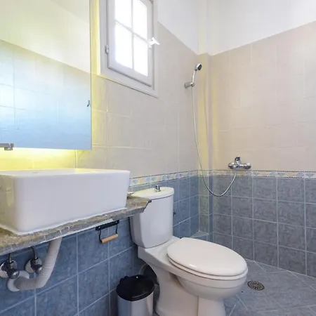 Apartman Akrolithos *