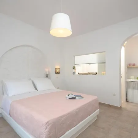 Akrolithos Apartment
