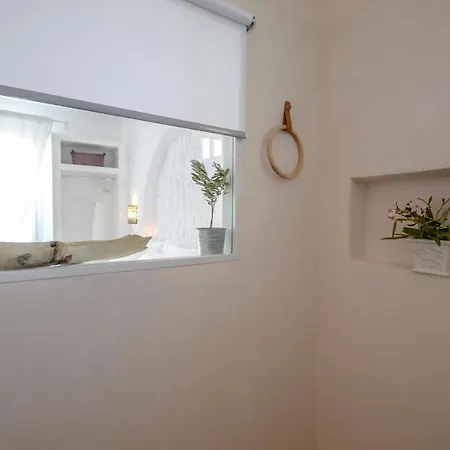 Akrolithos Stelida (Naxos)